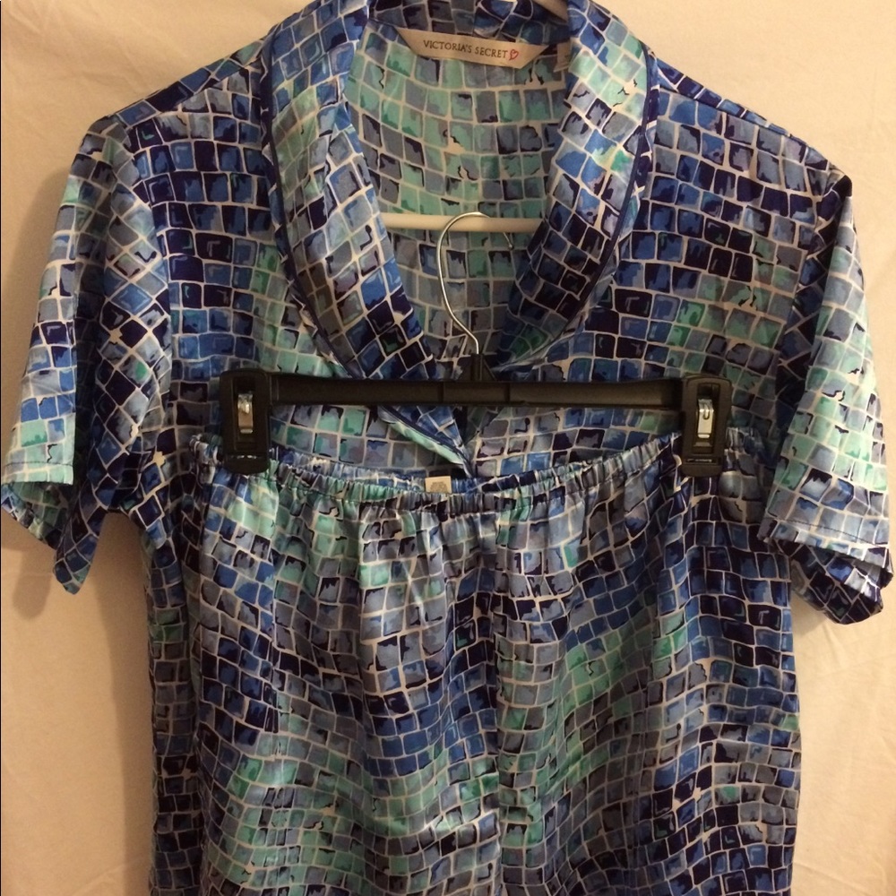 Victoria’s Secret pajamas top and short size S